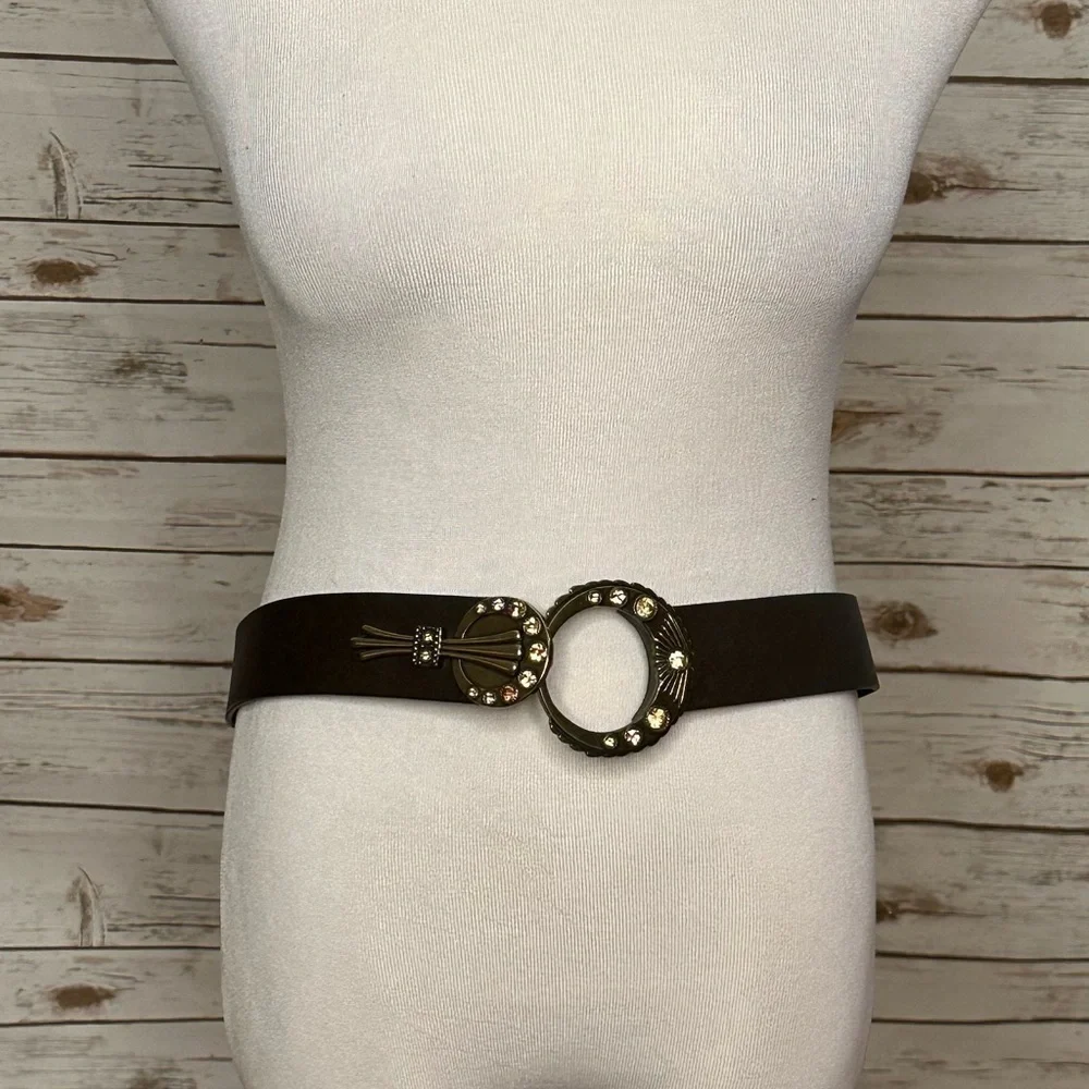 Chico’s adjustable boho metal hook closure leather belt Size S/M